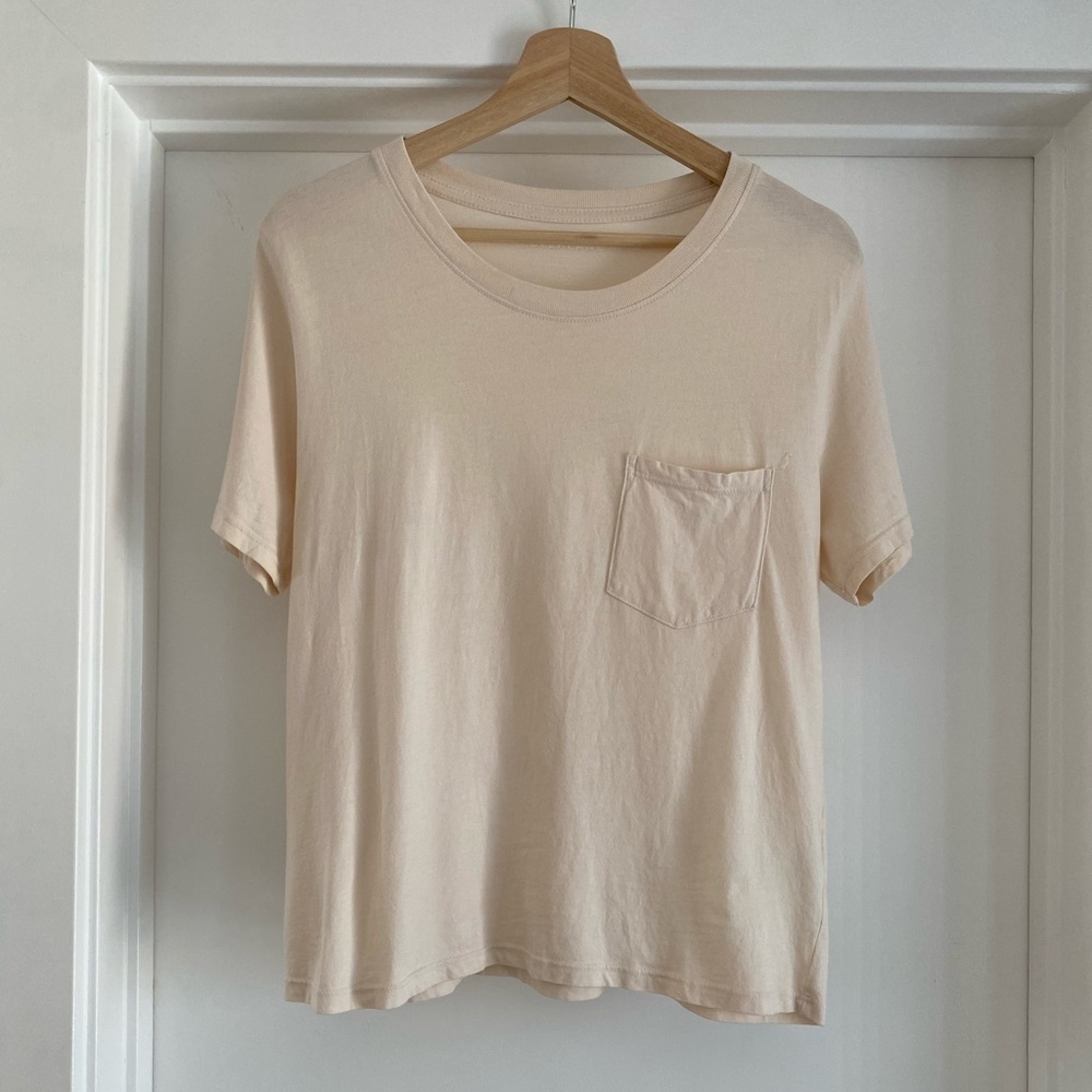 Everlane Cotton Boxy Pocket Tshirt